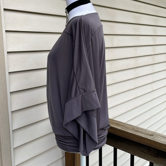 Vintage Blouse by Venus - Picture 5 of 16